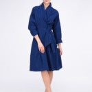 Robe bleu cobalt cache-cœur en coton bio POLARIS – Image 2