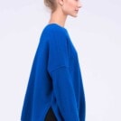 Pull bleu oversize large pour femme en laine ALASKA – Image 4