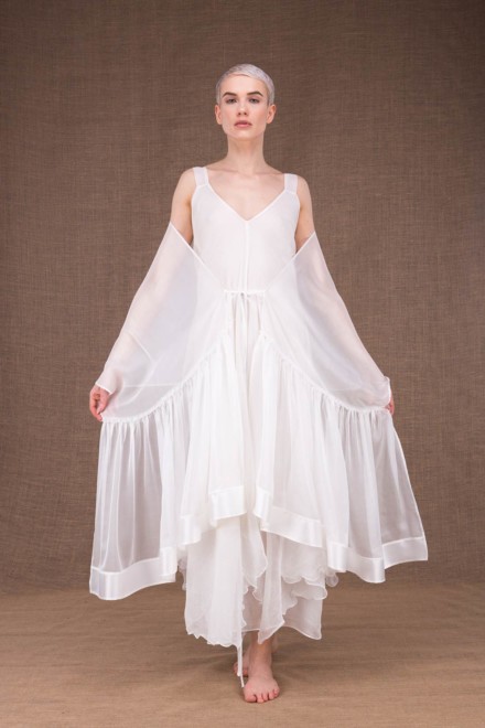 Bora white silk wedding shawl - 4
