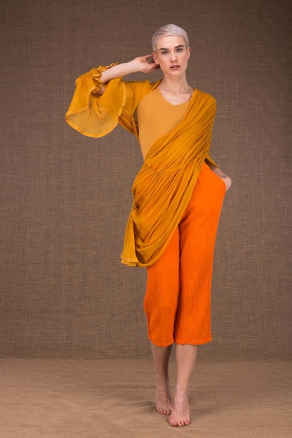 Cumulus orange shawl with silk sleeve - 3