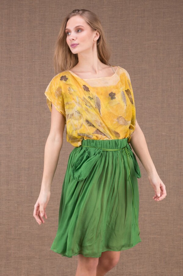 MISIA Green short silk skirt