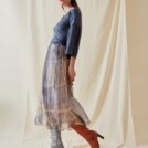 Jupe mi-longue en mousseline de soie imprimee a la main KNOSSOS Bleue - 3