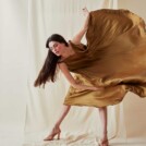 Robe longue boheme evasee en viscose RHODES Or - 4