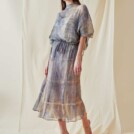Robe mi-longue en mousseline de soie imprimee a la main KNOSSOS Bleue - 2