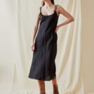 Robe nuisette en viscose mi-longue DIA Noire - 2