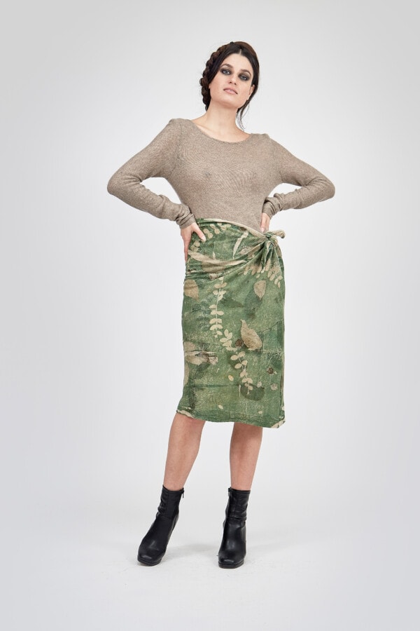 Straight skirt in green hand-printed wool MIDI 1