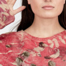 Pull large imprime vegetale a la main FLEUR Rouge 7
