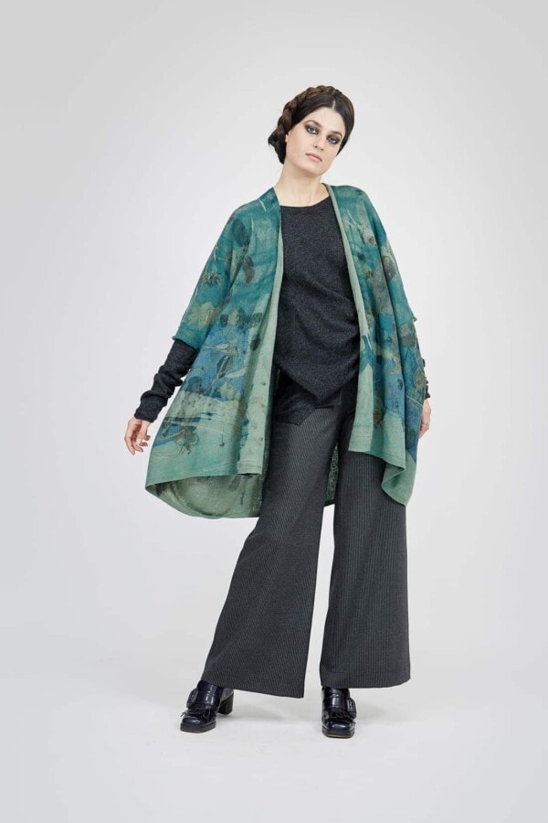 Veste kimono imprimee a la main en maille de laine ISADORA Vert 1
