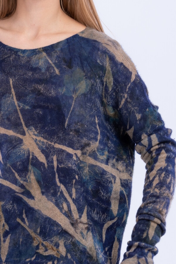 Blue Eco-printed cashmere sweater IRIS 1
