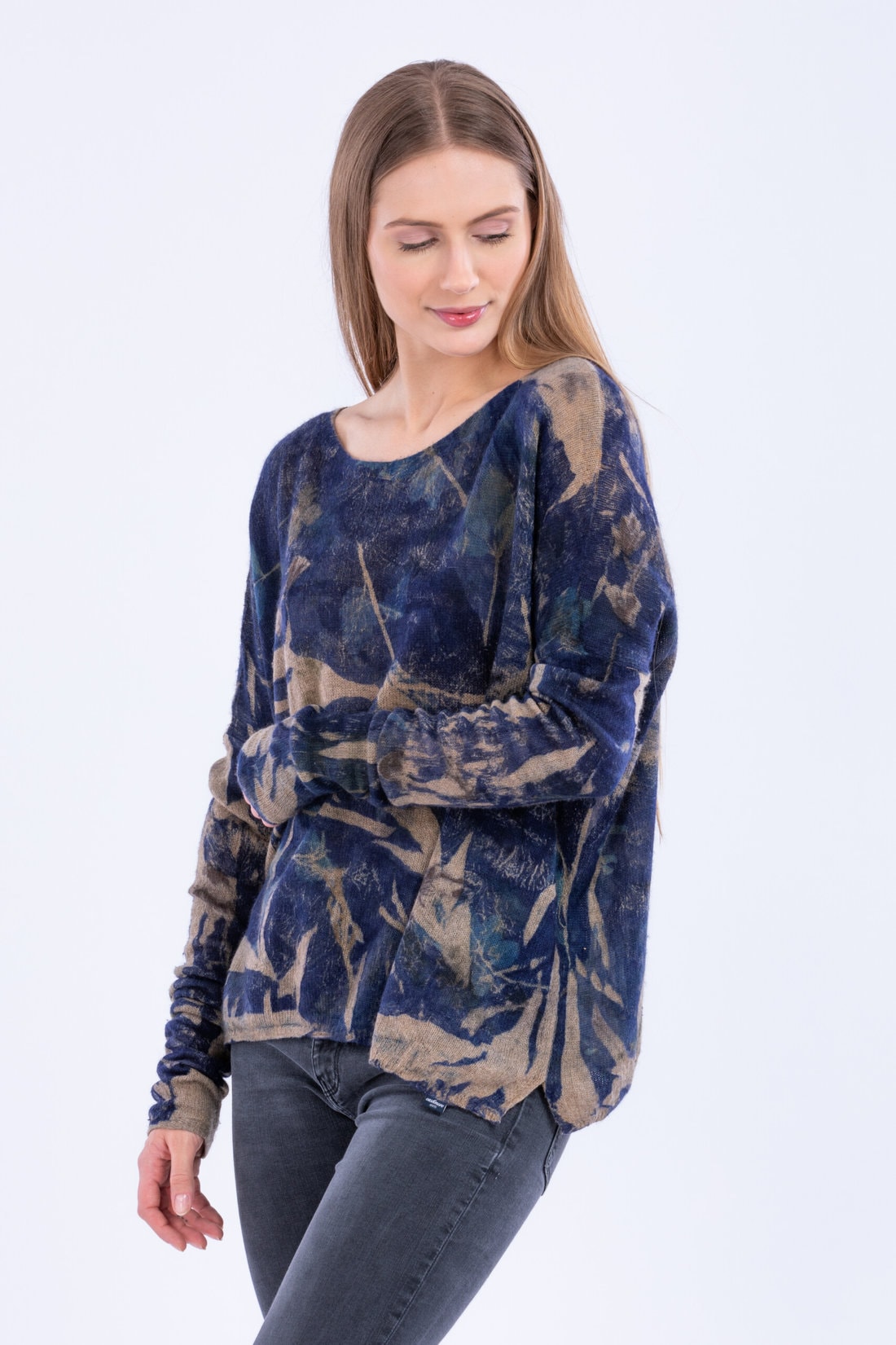 Blue Eco-printed cashmere sweater IRIS 3