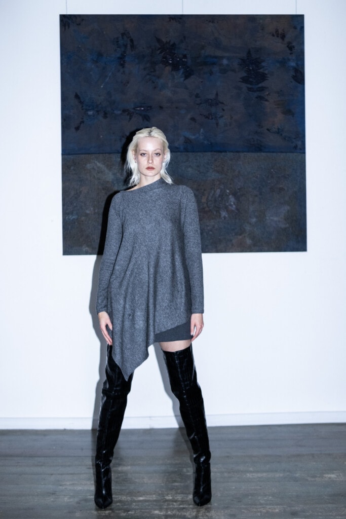 Tunic Pull Oversize 100% Cachemire The Row - Col V Profond Gris Marbré - Occasion Bon état