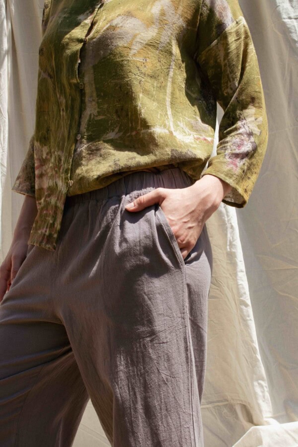 Pantalon taupe large en coton bio pour femme HALNY 4