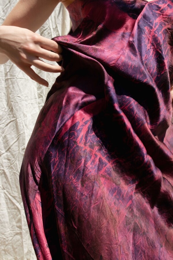 Robe longue evasée en soie imprimée à la main GAIA 4
