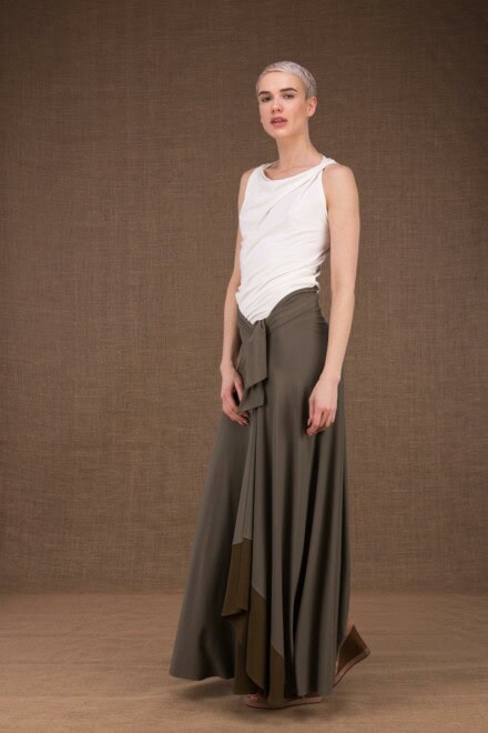 Blizzair jupe longue olive en maille de viscose - 1